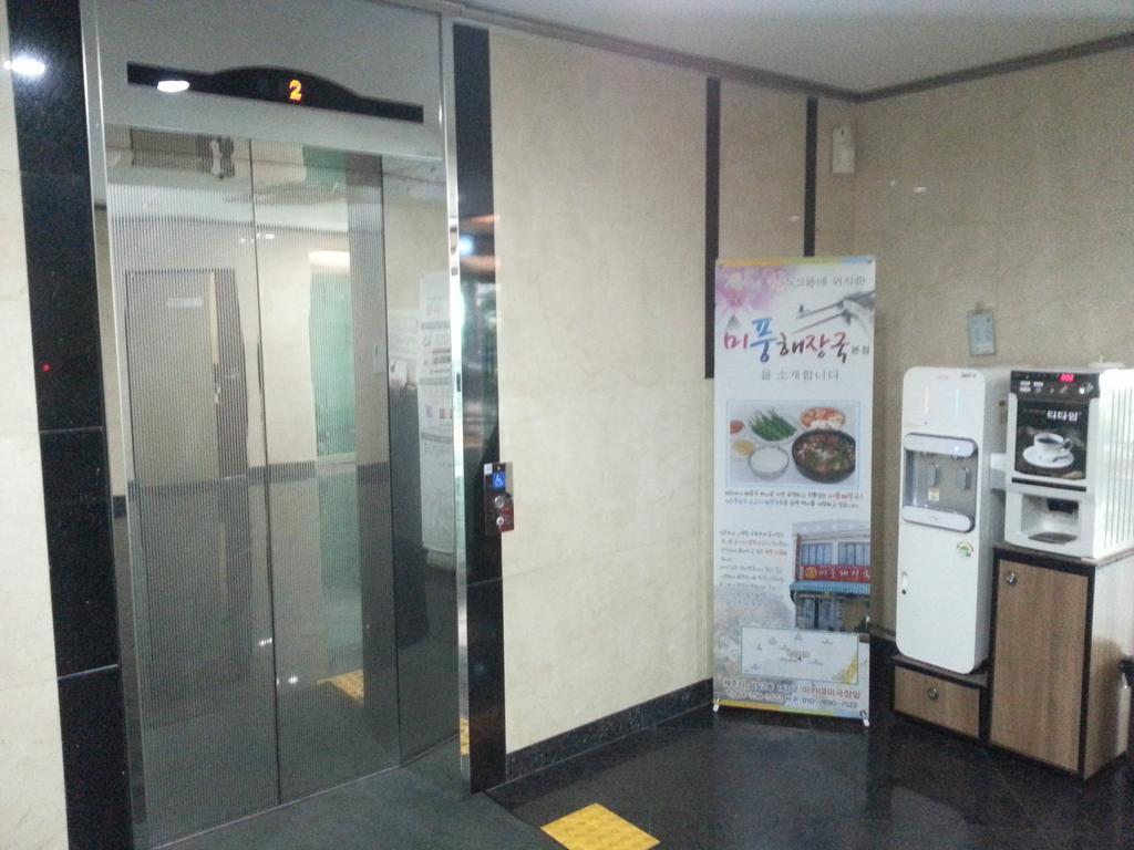 Hotel W Shinjeju Exterior photo